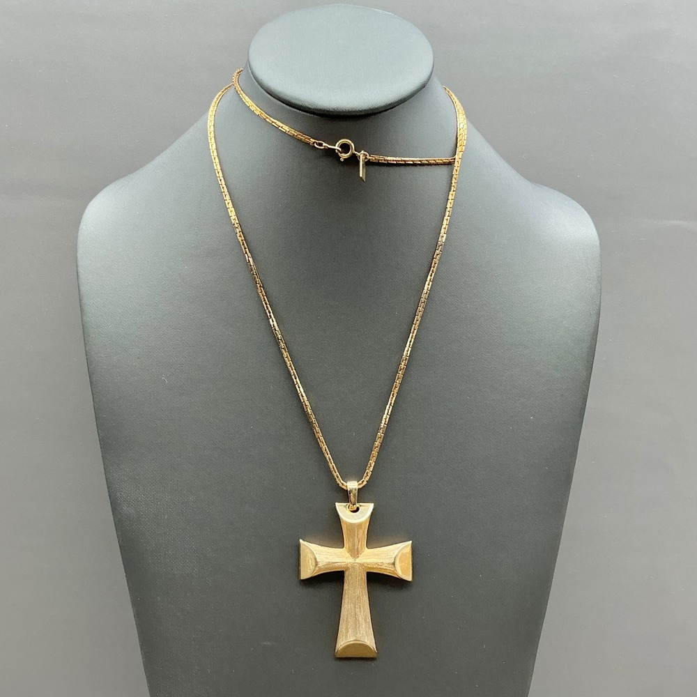 Vintage Avon Necklace Gold Tone Large Cross Pendant Religious Statement 30"